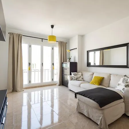 Bright Spacious In The Center Of Arrecife, Fast Fiber Wifi *