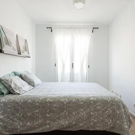 公寓 Bright Spacious In The Center Of Arrecife, Fast Fiber Wifi 阿雷西费