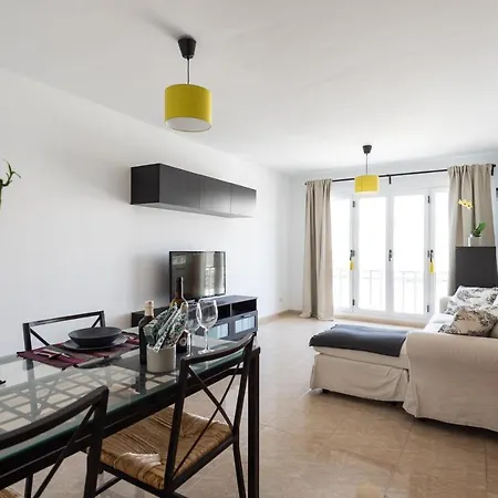 Bright Spacious In The Center Of Arrecife, Fast Fiber Wifi *